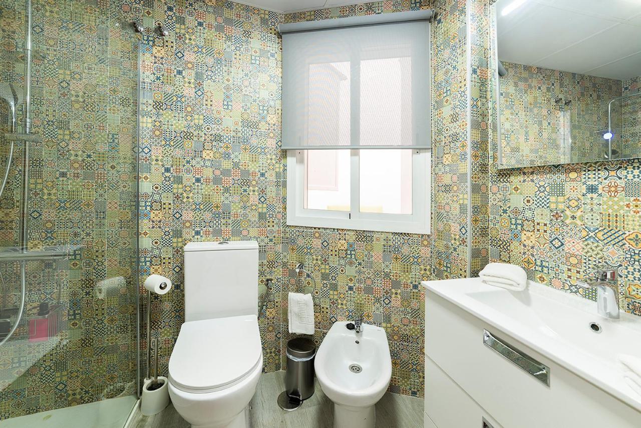 Alohamundi Feria Apartment เซบีญา ภายนอก รูปภาพ