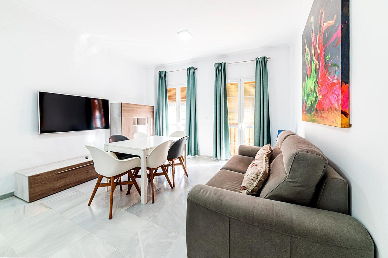Alohamundi Feria Apartment เซบีญา ภายนอก รูปภาพ